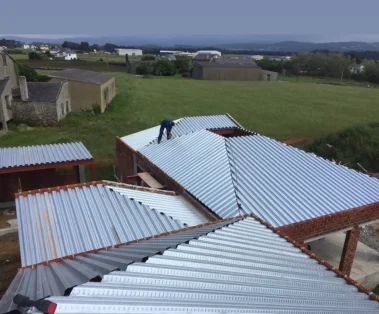 Estructura metálica vivenda